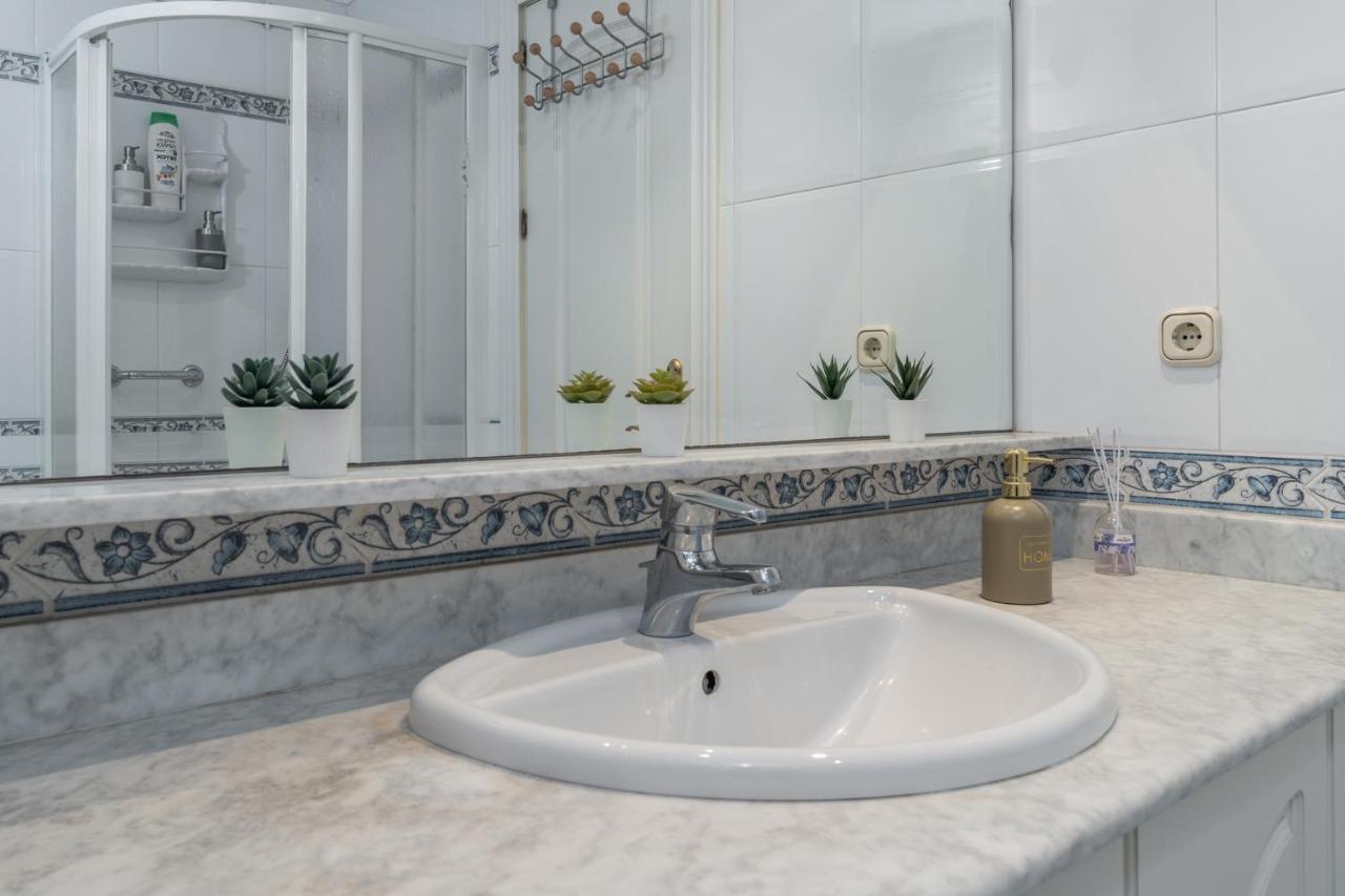 Tuguest San Agustin II Apartment กรานาดา ภายนอก รูปภาพ